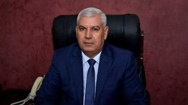 محافظ مطروح يستعرض