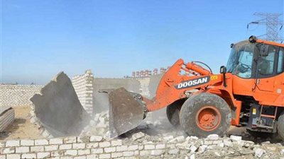 إزالة 525 تعديا على أملاك الدولة ببني سويف