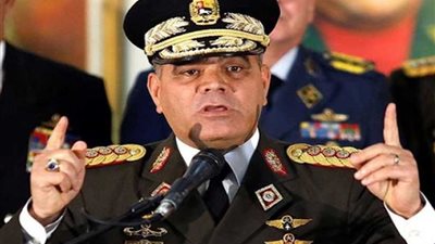 وزير الدفاع الفنزويلي يتهم واشنطن بالوقوف وراء محاولة الانقلاب
