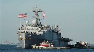 عبور سفينتين للبحرية الأمريكية مضيق تايوان يثير غضب الصين