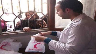 القافلة العلاجية بالشرقية توقّع الكشف الطبي على 2050 مريضًا‎