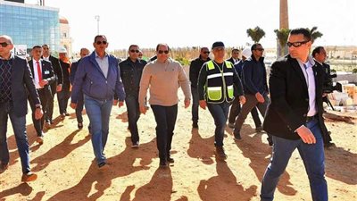 السيسي يزور مدينة الفنون والثقافة ويشيد بالمعدلات الزمنية للإنشاءات.. (صور)