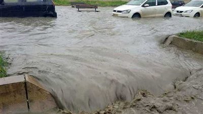 الفيضانات تقتل 5 أشخاص في الجزائر