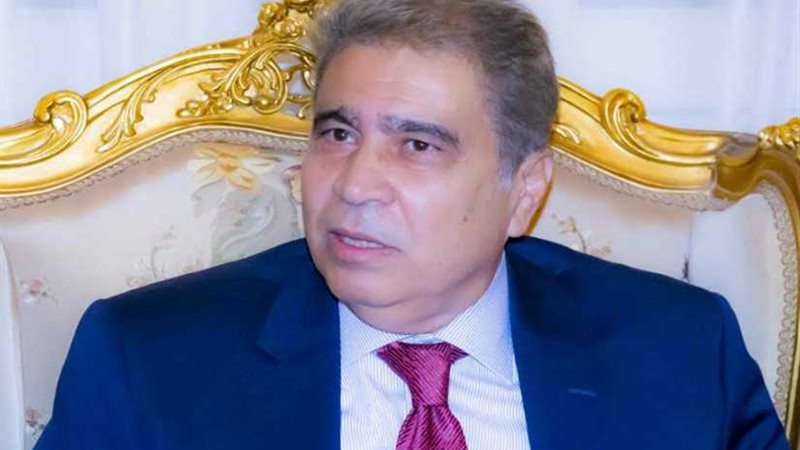 محافظ المنيا يهنئ