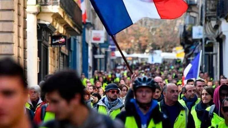 من الشارع إلى الصندوق..