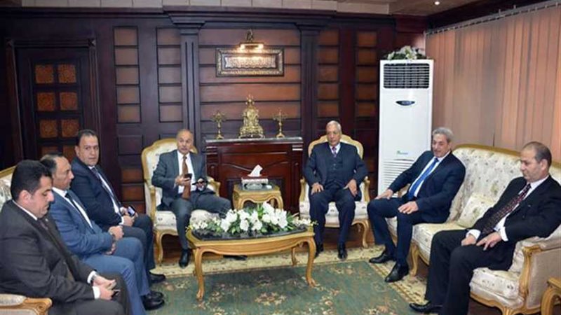 محافظ الدقهلية يهنئ