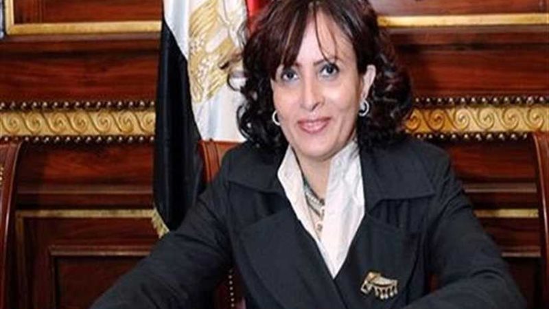 الطفولة والأمومة