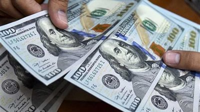 ٤ أسباب لهبوط الدولار.. تعرف عليها