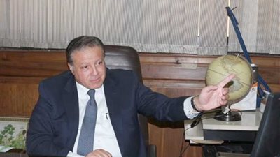 رئيس دار الكتب يتحدث عن المواطنة الرقمية بمعرض الكتاب