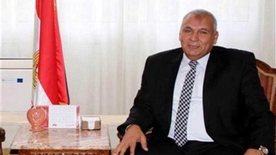 الحكومة تبحث تحويل الوادي الجديد لمركز عالمي لزراعة وإنتاج التمور