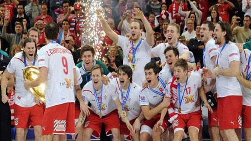 الدانمارك بطل مونديال