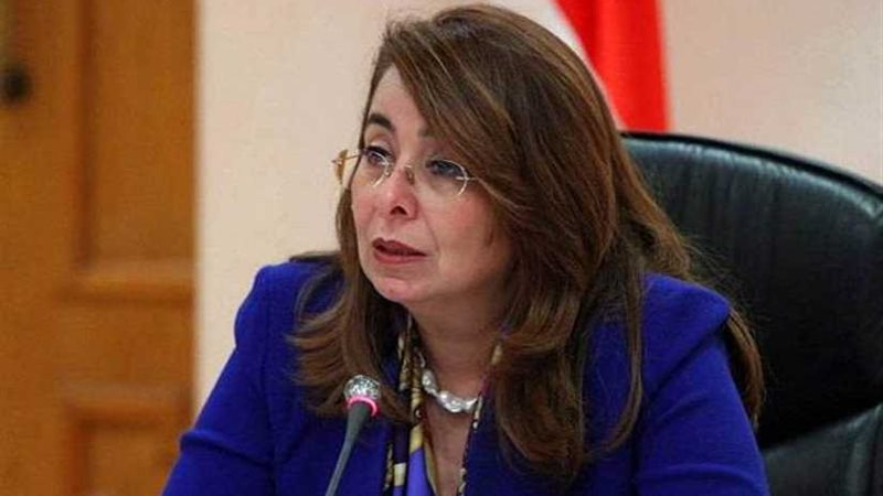 التضامن تعقد الحلقة