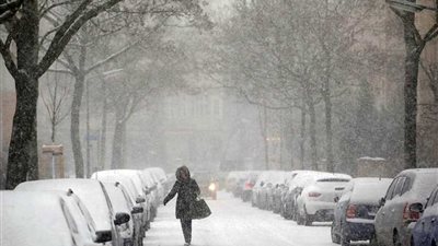 وفاة 5 أشخاص في عاصفة قطبية تضرب أمريكا