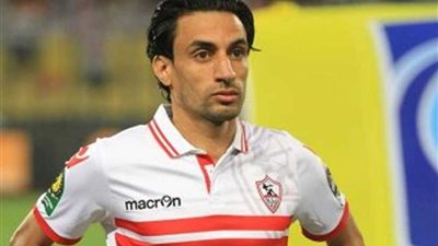 محاولات إسماعيلاوية لضم أيمن حفني