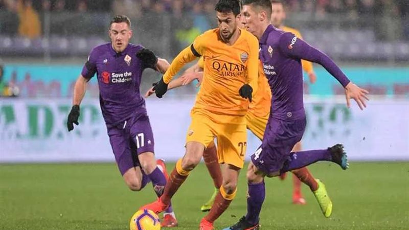 فيورنتينا يكتسح روما