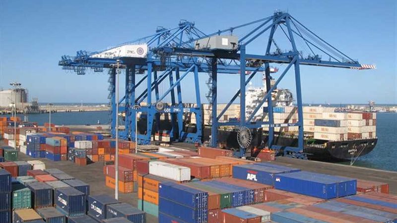 ميناء دمياط يستقبل