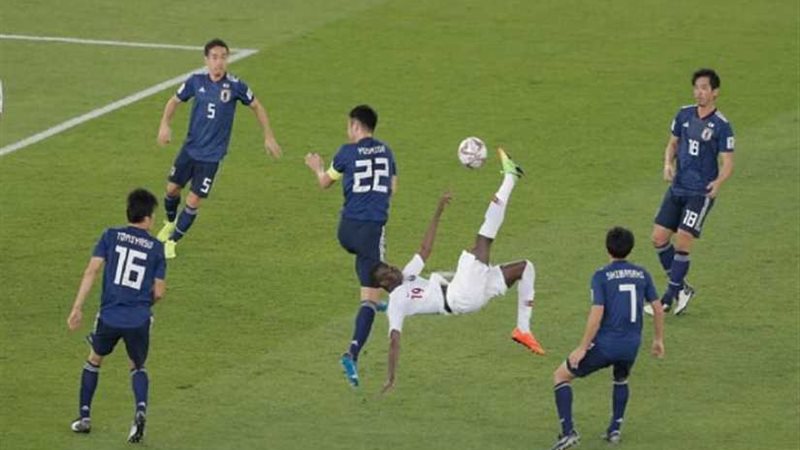 منتخب قطر يفوز على