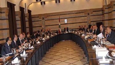 بدء الجلسة الأولى لحكومة لبنان الجديدة في القصر الجمهوري