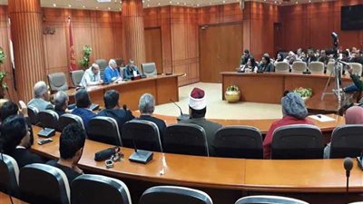 محافظ بورسعيد يؤكد أهمية مشاركة الشباب في قضايا العمل الوطني