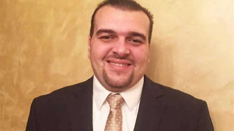 زكريا الانتهاء من