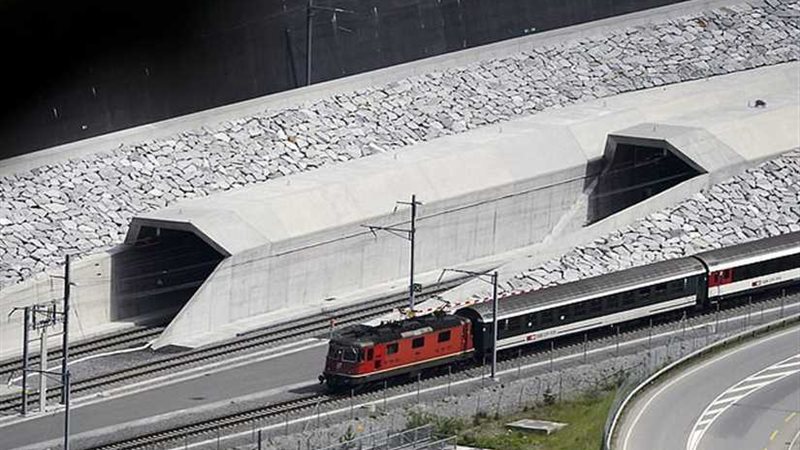 الشيء الذي تنفرد