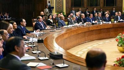 السيسي يترأس أجتماع موسع مع قيادات بورسعيد بحضور رئيس الوزراء (صور)