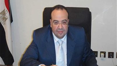السفير المصري في الخرطوم يبحث التعاون مع 
