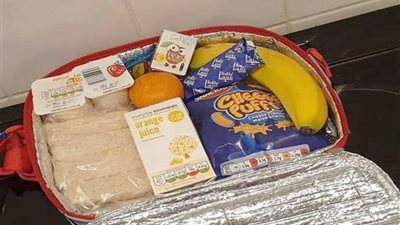 كيف تغذين طفلك بـ3 وجبات بجنيه يوميًا؟ (صور)