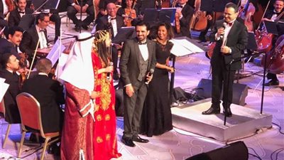 بمشاركة أوركسترا القاهرة السيمفوني 