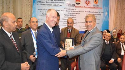 محافظ المنيا يشهد فعاليات المؤتمر السنوي الثالث لجامعات الصعيد