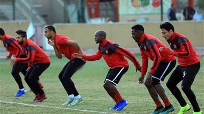 الأهلي يضع الرتوش الأخيرة قبل مواجهة الحرس