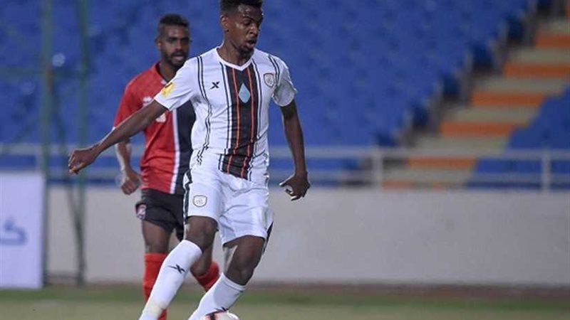 الرائد يفرض التعادل