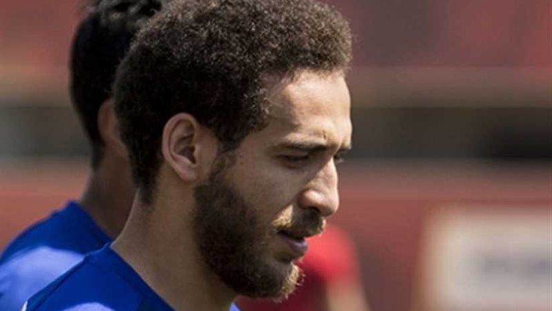 هشام محمد يغادر معسكر