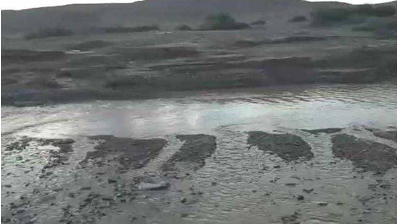 سيول خفيفة وسط سيناء