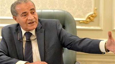 وزير التموين : تطوير المجمعات الاستهلاكية بمدينة الخارجة