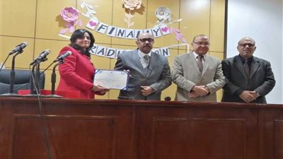 صحة أسيوط تحتفل بتخريج الدفعة الأولى من دبلومة أخصائيي مكافحة العدوى