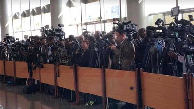 أجواء احتفالية وكثافة إعلامية لتغطية القمة التاريخية برئاسة مصر.. 