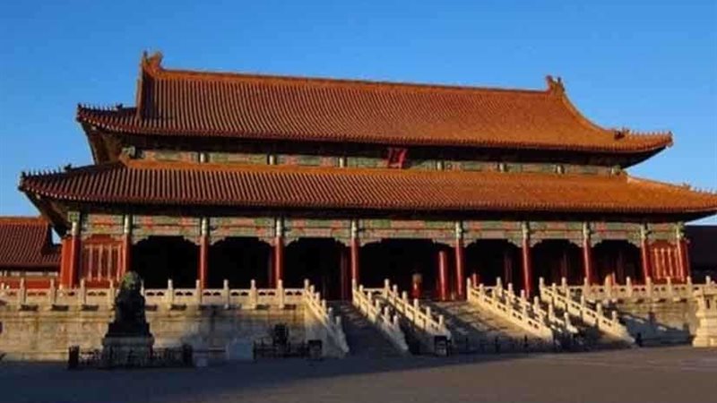 اكتشاف قصر إمبراطوري