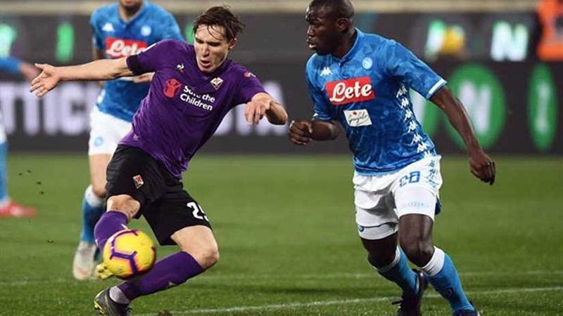 نابولي يسقط في فخ