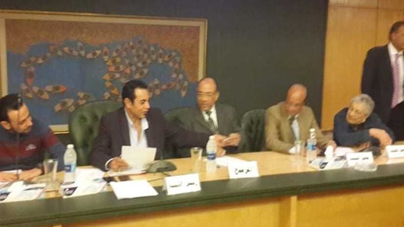 رفعت رشاد أول المرشحين