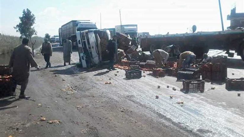 إصابة سائق في تصادم