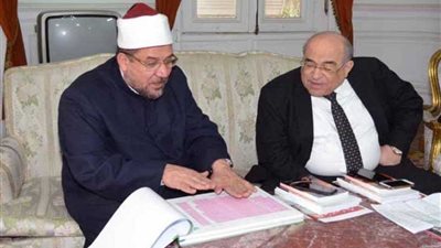 وزير الأوقاف.. كورس في الثقافة العامة للأئمة والواعظات
