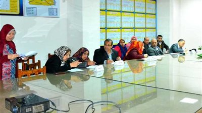 بلبع تترأس اجتماع اللجنة الإقليمية لاختيار الأمهات المثاليات بالبحيرة