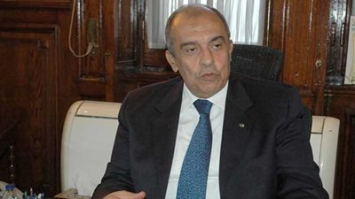 وزير الزراعة يعرض لوفد البنك الدولي التجربة المصرية في تطهير البحيرات