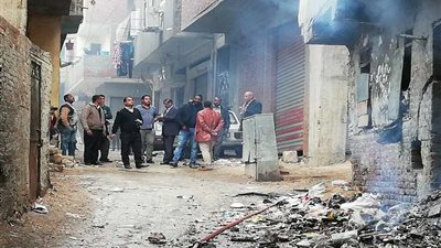 السيطرة على حريق عقار بالخليفة