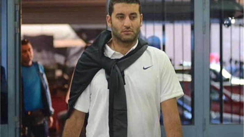 أمير عزمي يتدخل لإنهاء