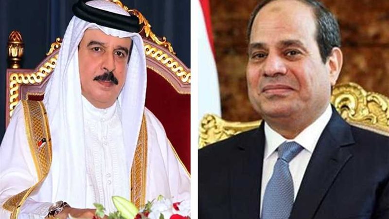 عاهل البحرين يتسلم