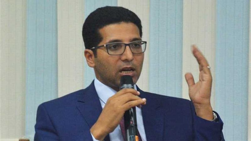 هيثم الحريرى: تعديل