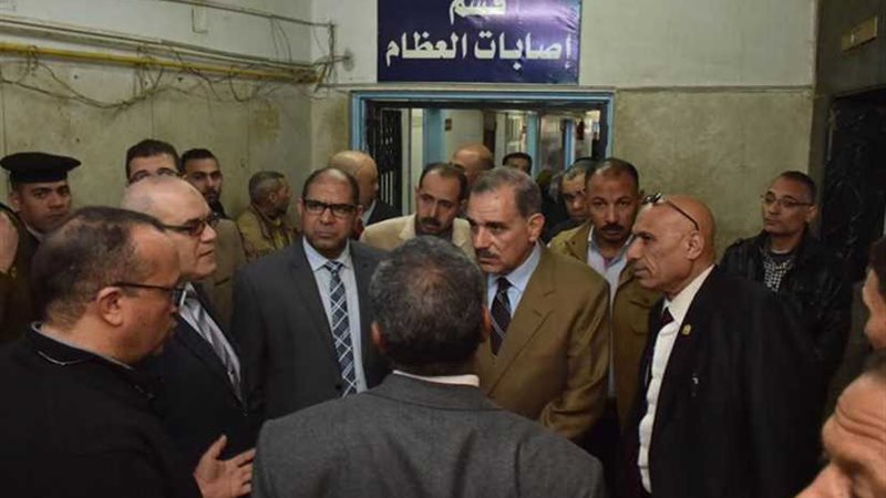 محافظ أسيوط يزور