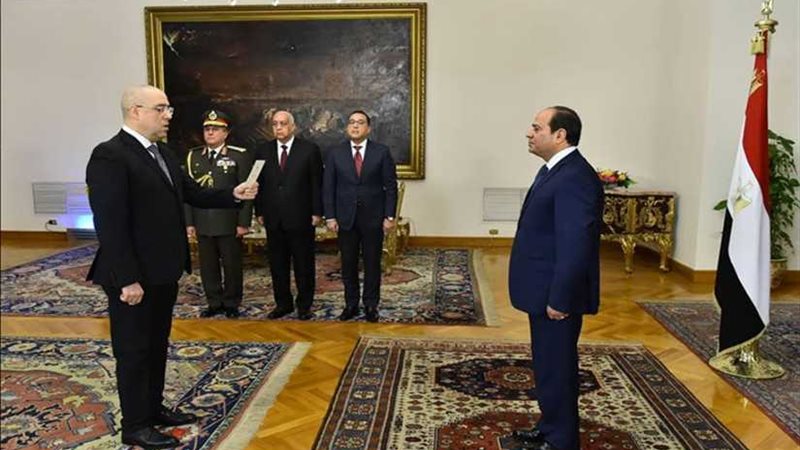 الرئيس السيسي يشهد